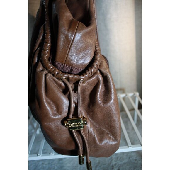 Nice Sized Large Leather Badgely-Mischka Handbag - Picture 6 of 8